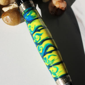Toxicity Lunar Twist Pen